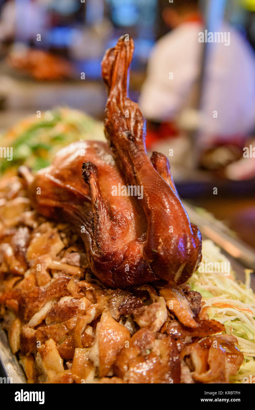 Duck roasted in an asian food market Stock Photo - Alamy