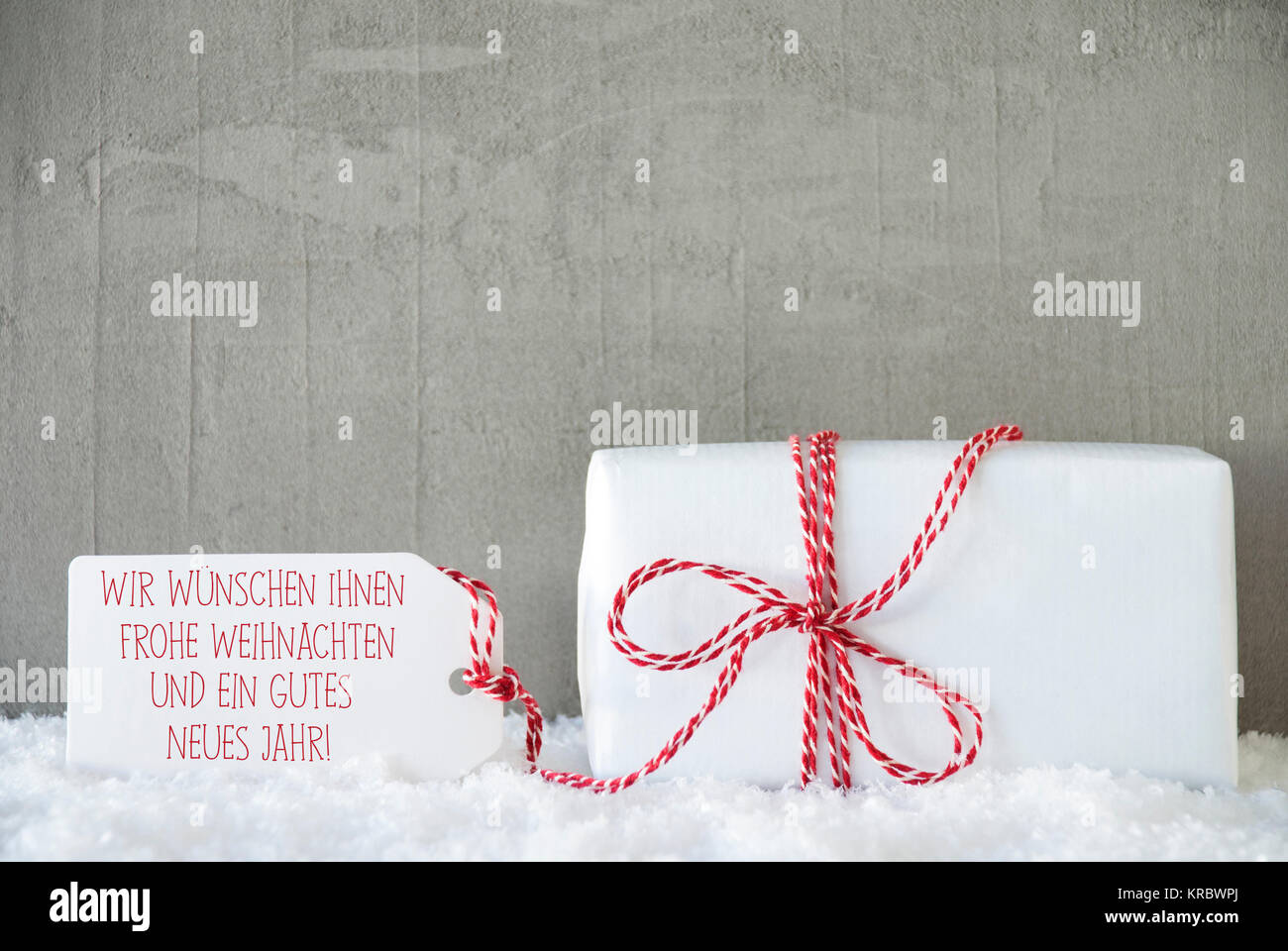Label With German Text Wir Wuenschen Ihnen Frohe Weihnachten Und Ein Gutes Neues Jahr Means