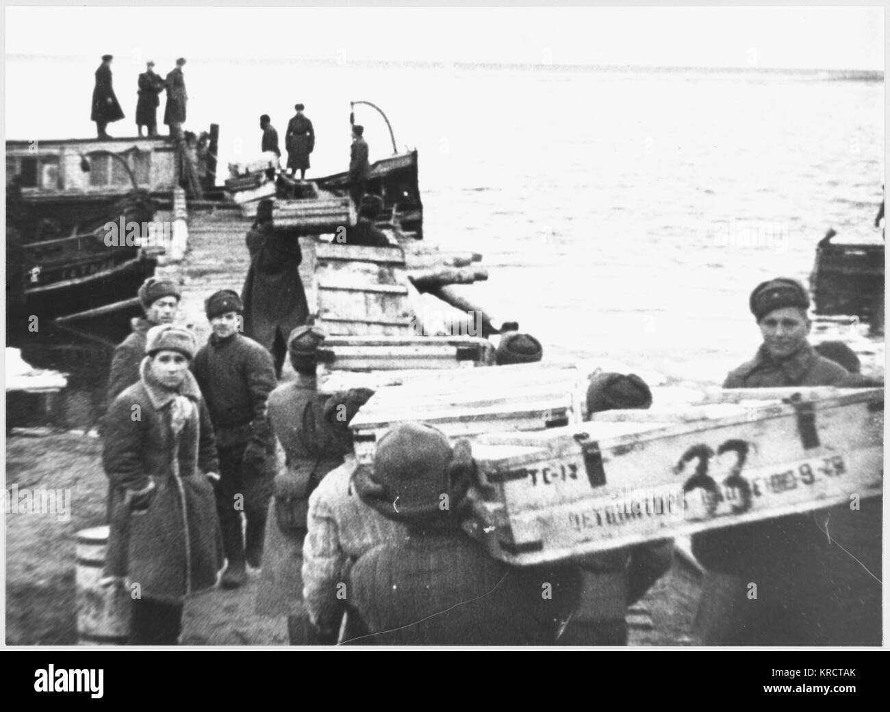 Russia : Supplies being distributed by river to Soviet troops. Date: 1942 - 1944 Stock Photo
