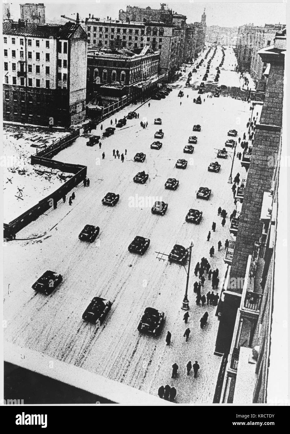 Tanks leave Moscow after a parade, going straight to the front-line. This is a view of Gorky Street. Date: November 1941 Stock Photo