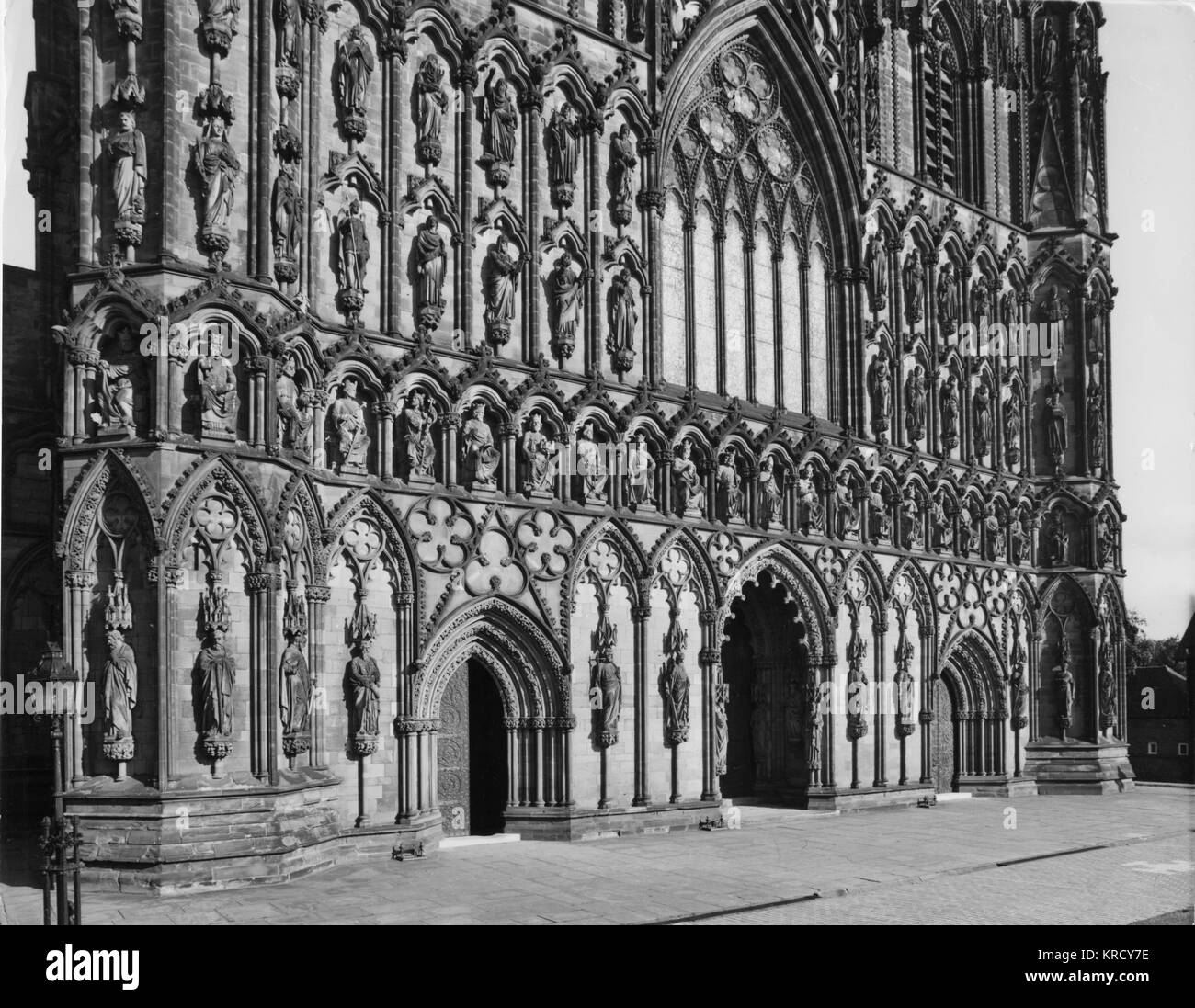 West Front Lichfield Cathedral Staffordshire Replacing A Norman 