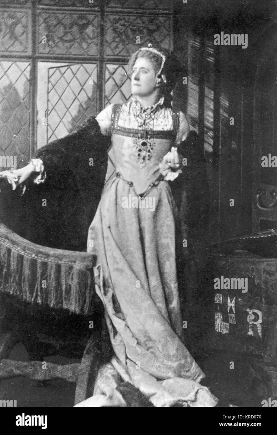 English actress in the role of Queen Katherine in Shakespeare's King ...