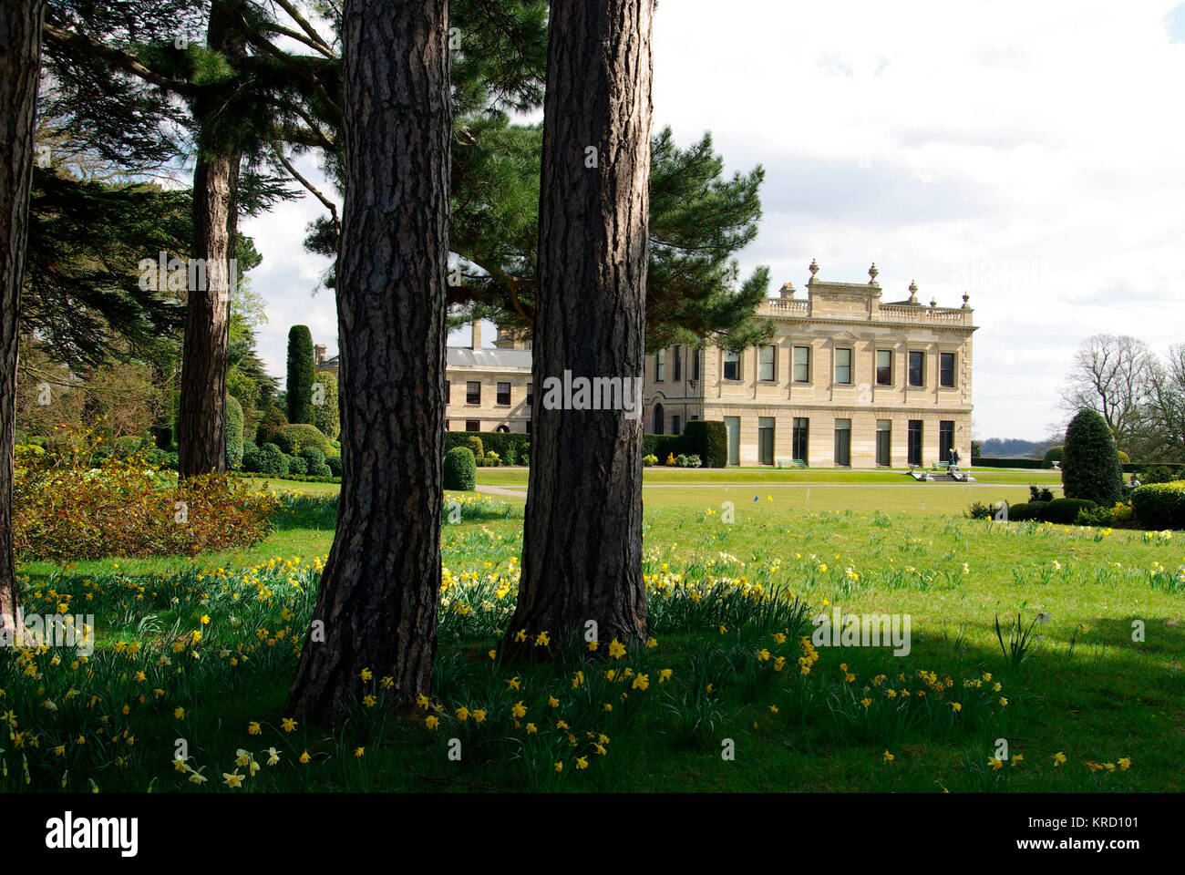 Brodsworth Hall, near Doncaster, South Yorkshire.  The Hall was built in the 1860s in the Italianate style.  English Heritage acquired the Hall in 1990 and it is now open to the public.      Date: April 2009 Stock Photo