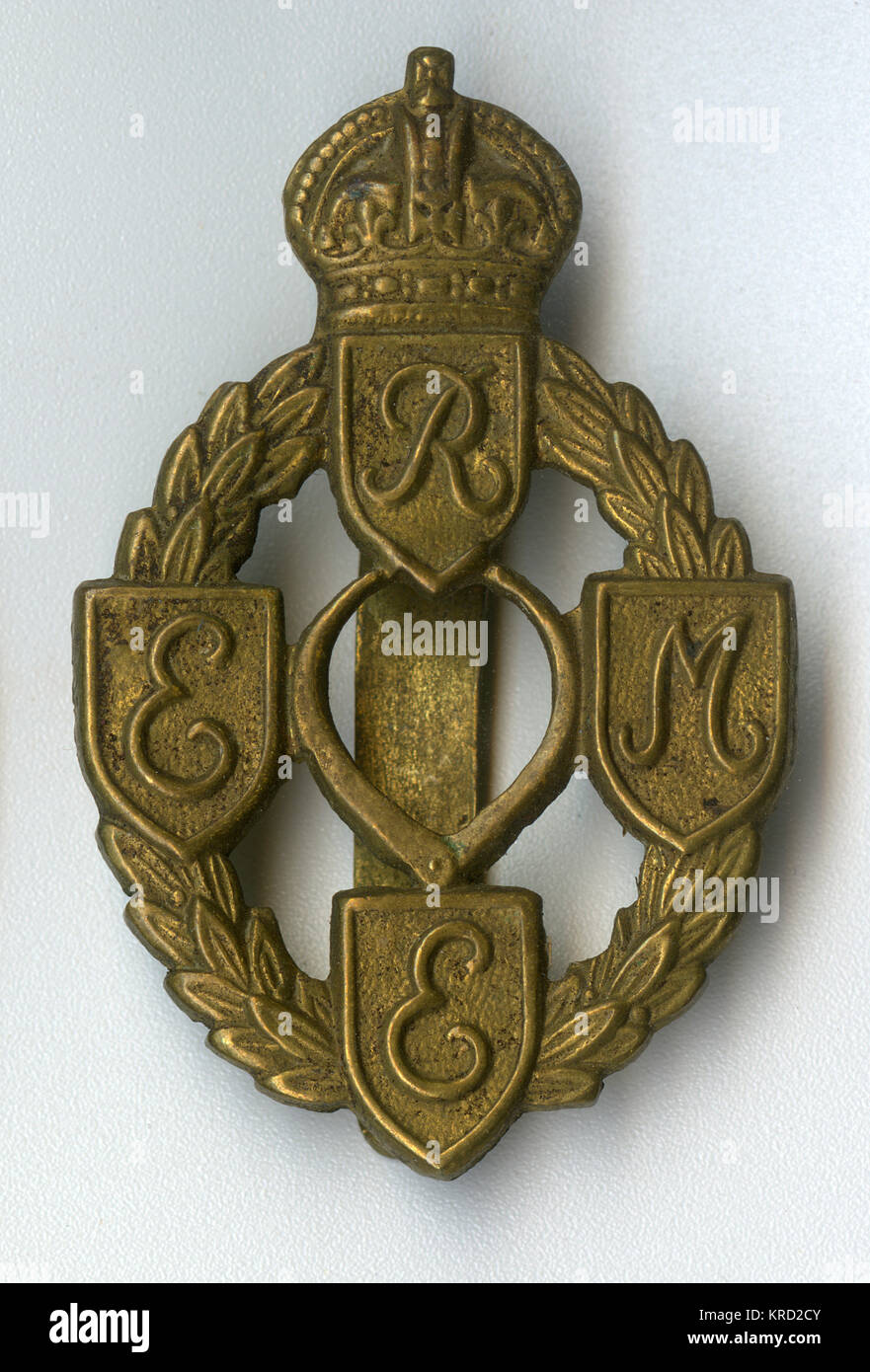 Cap badge, Royal Electrical and Mechanical Engineers Stock Photo