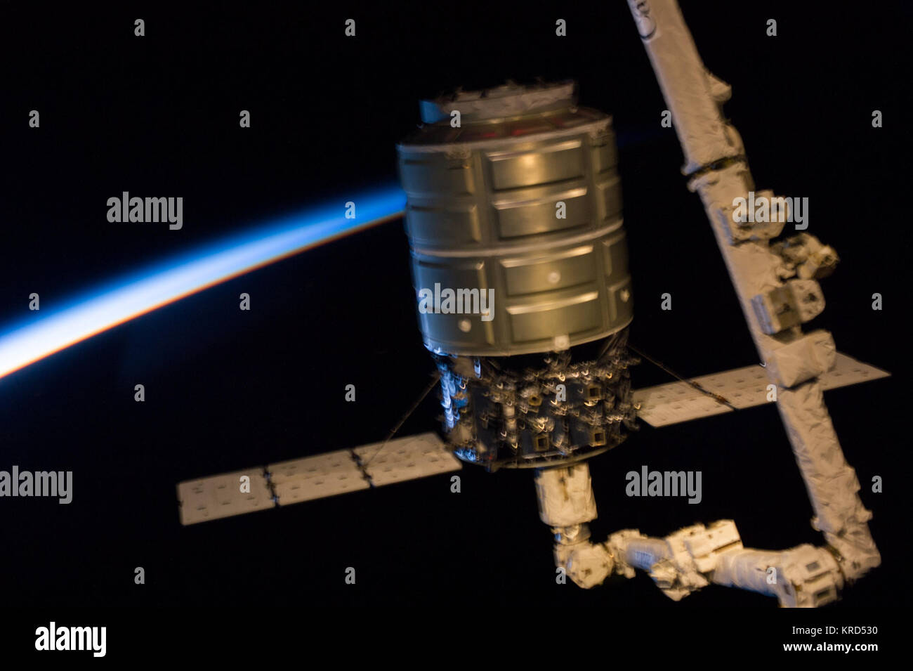 Cygnus 1 grappled by Canadarm2 (b Stock Photo - Alamy