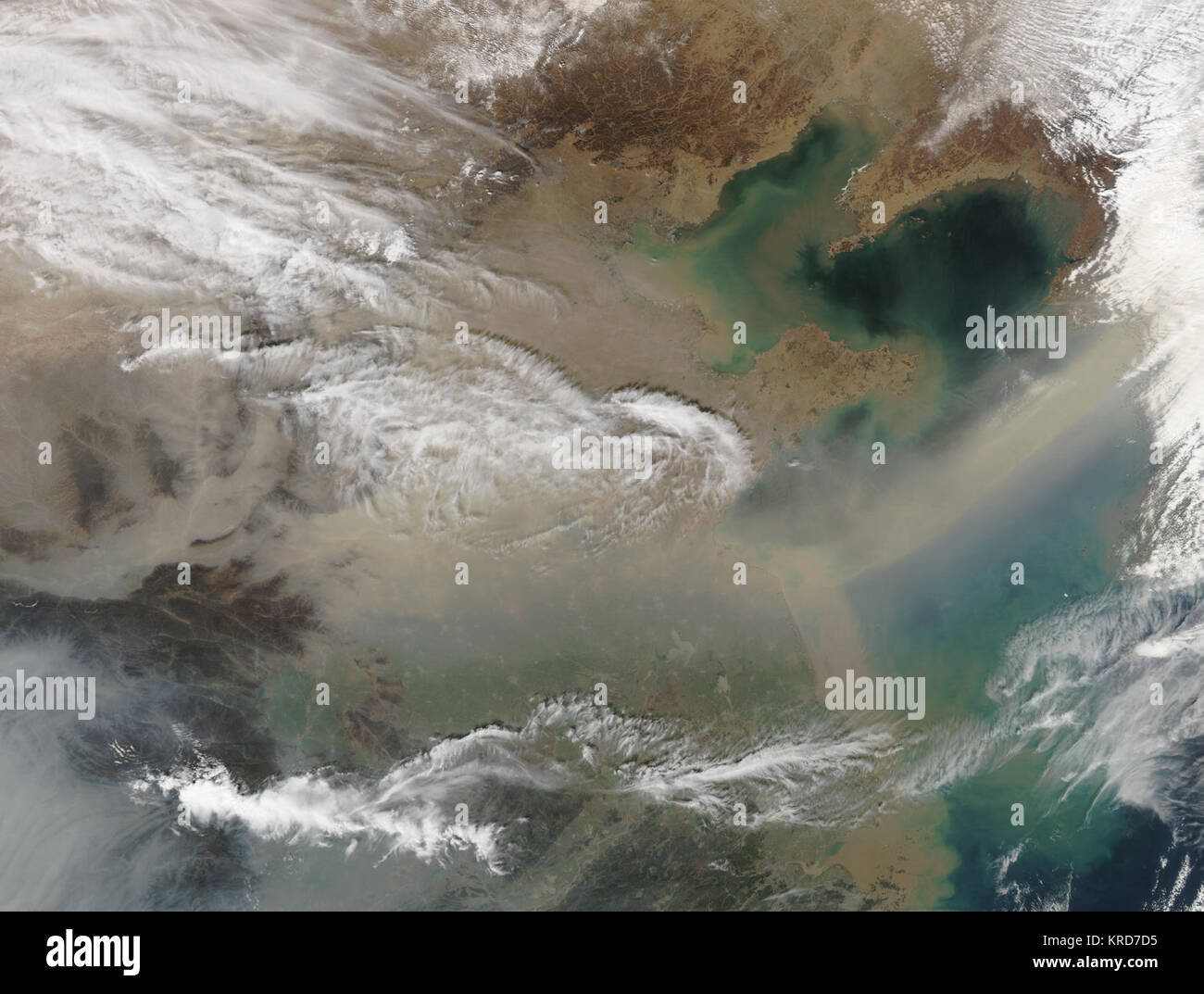 Dust deposition hi-res stock photography and images - Alamy