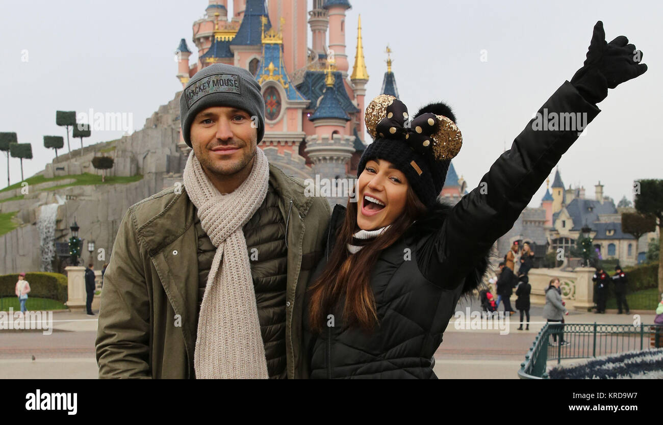 Michelle Keegan and Mark Wright at Disneyland Paris where they have joined young people and their families who were affected by the Manchester Arena bombing. Stock Photo