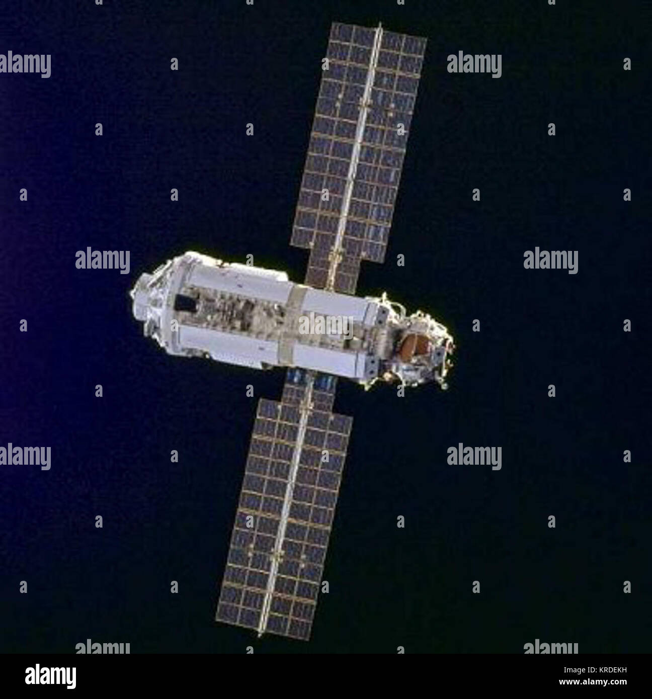 Zarya Control Module Patch Zarya hi-res stock photography and images - Alamy