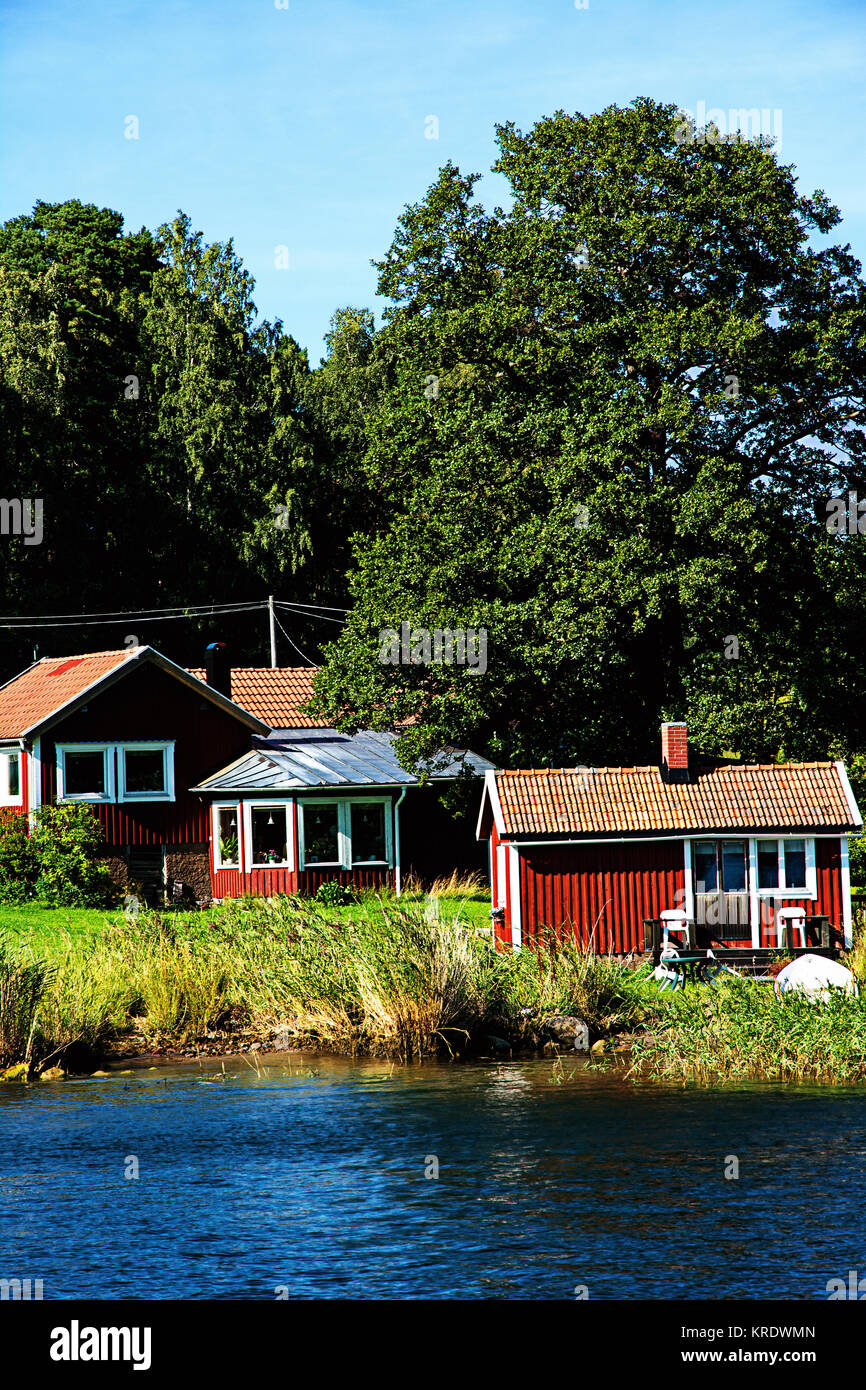 Bungalow am Strand von Grinda in Schweden. Stock Photo