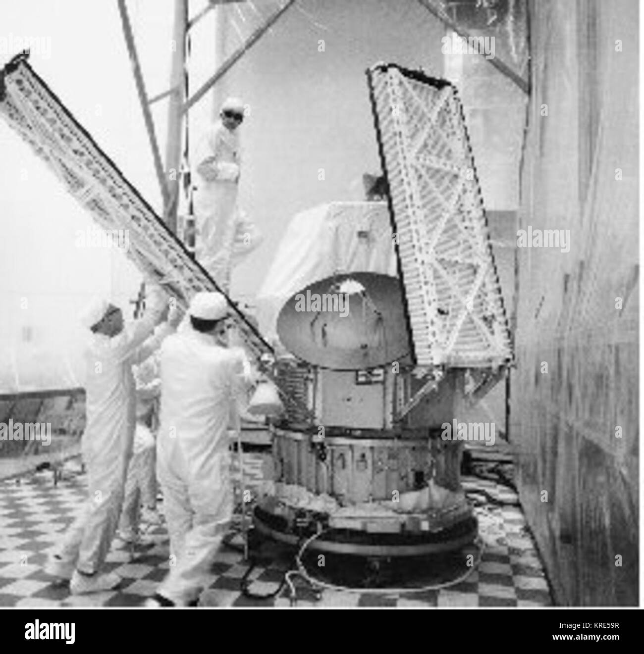 Mariner 6 or 7 construction Stock Photo Alamy