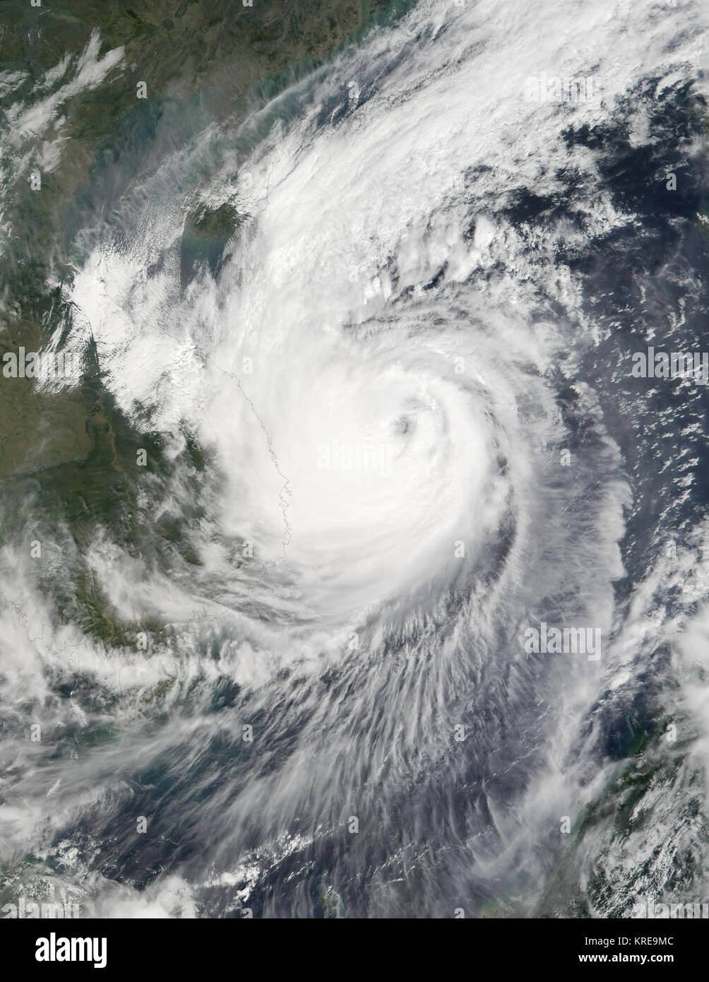 Typhoon Lingling 2001 Stock Photo Alamy