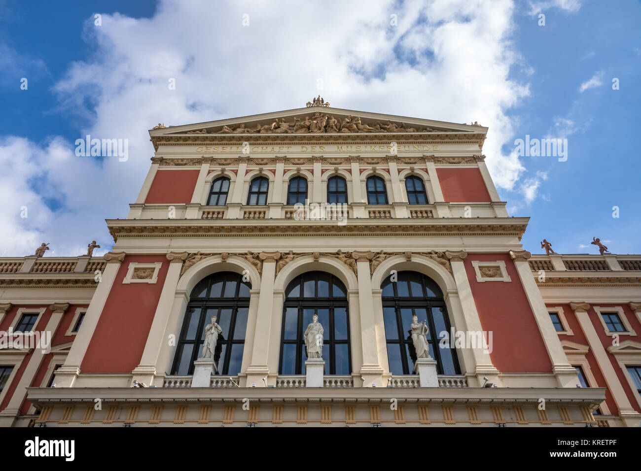 Wiener Musikverein, traditionsreiches Konzerthaus in Wien mit dem berühmten goldenen Saal Stock Photo