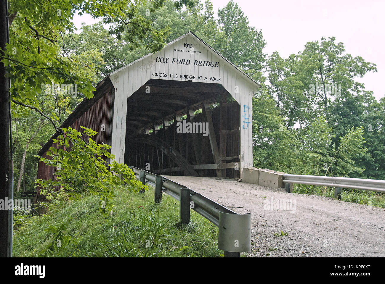 Cox Ford Covered Bridge Stock Photo Alamy