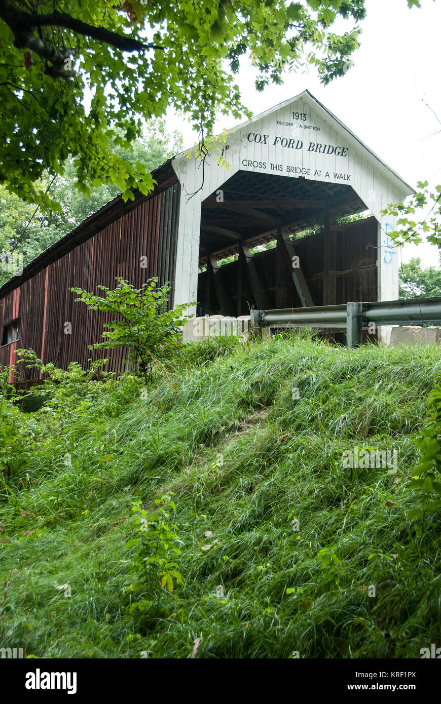 Cox Ford Covered Bridge Stock Photo Alamy