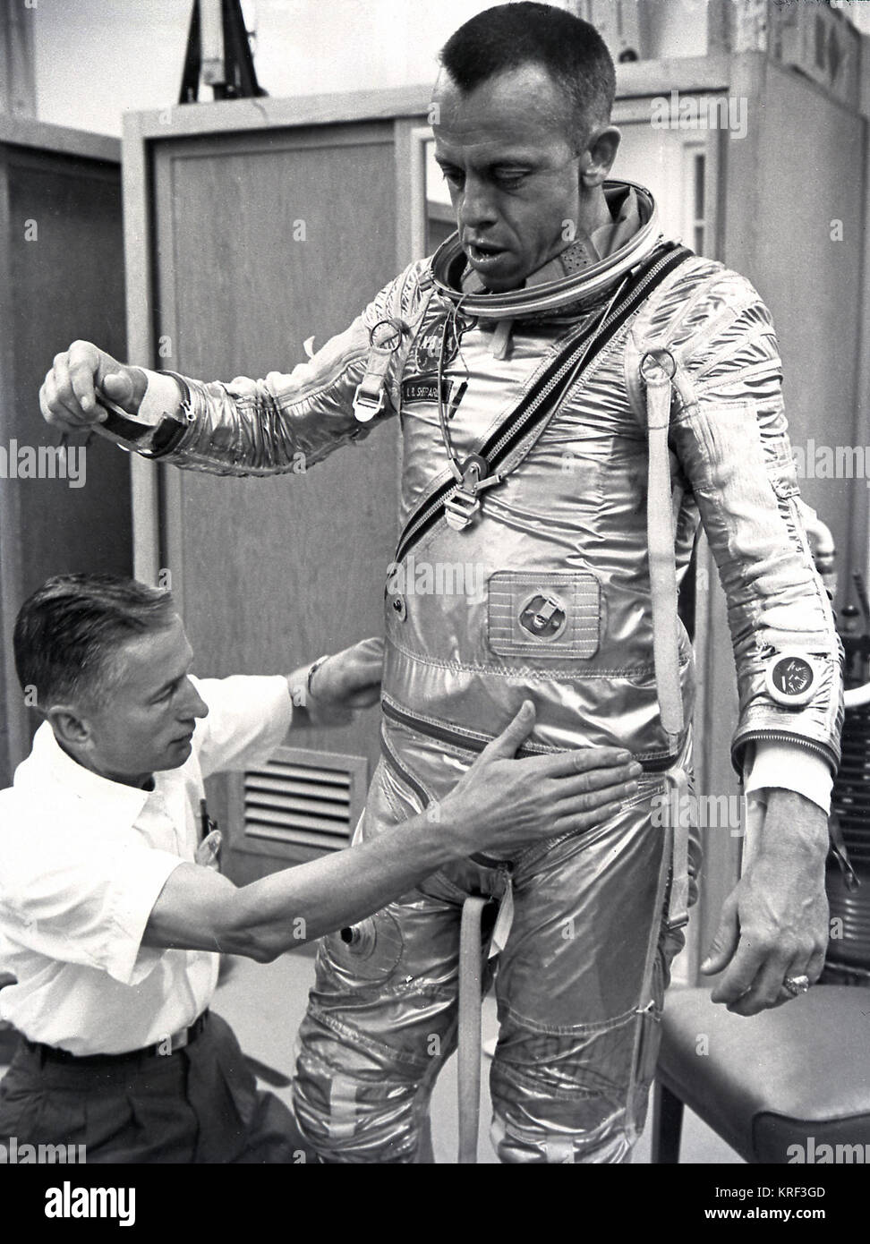 Astronaut Shepard,Alan fitted with Space suit MR-3 ( Mercury-Redstone) Freedom 7. REF: M61-1044-35 Shepard in Space Suit MSFC-6417073 Stock Photo