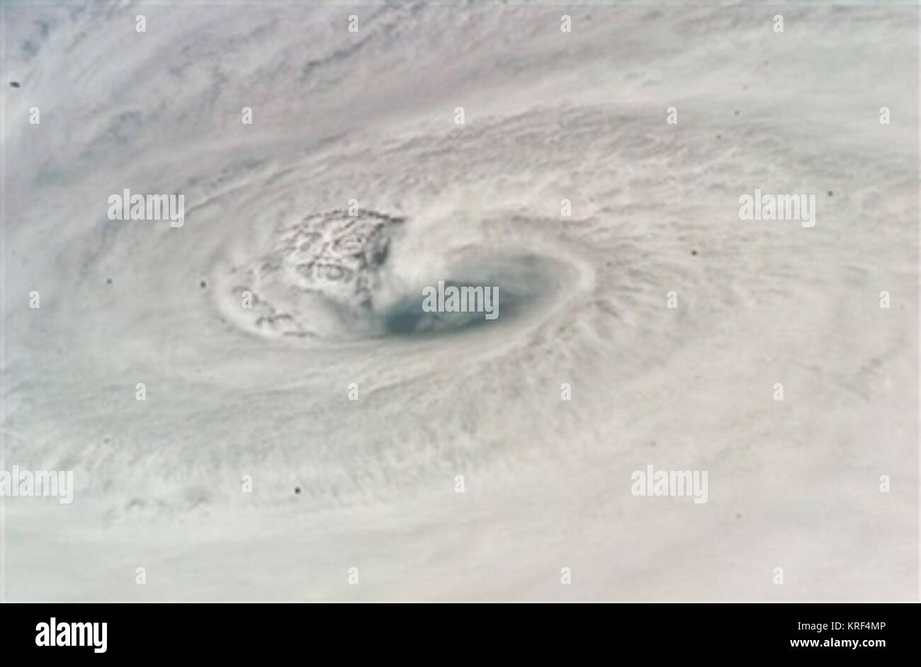 This image provided by NASA taken by crewmembers on the Space Shuttle Endeavour Saturday Aug. 18, 2007 captured this image around 1 p.m. EDT shows a still photo close-up of the eye of Category 4 Hurricane Dean.. At the time the shuttle and International Space Station passed overhead, the Category 4 storm was moving westerly at 17 mph nearing Jamaica carrying sustained winds of 150 mph. (AP Photo/NASA) Hurricane Dean 8-18-2007 Stock Photo