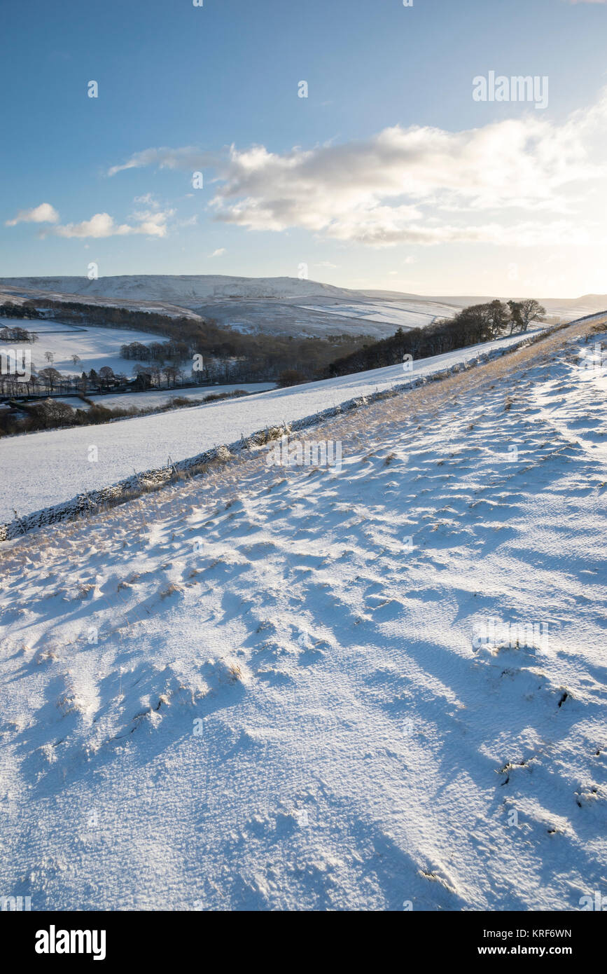 English countryside view hi-res stock photography and images - Alamy