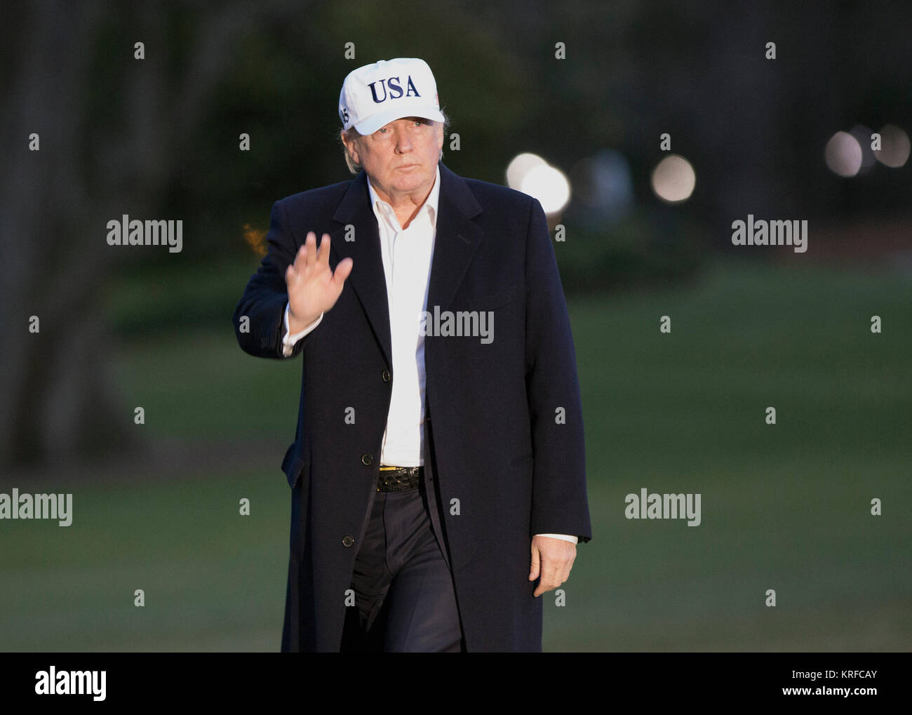 United States President Donald J. Trump arrives back at the White House ...