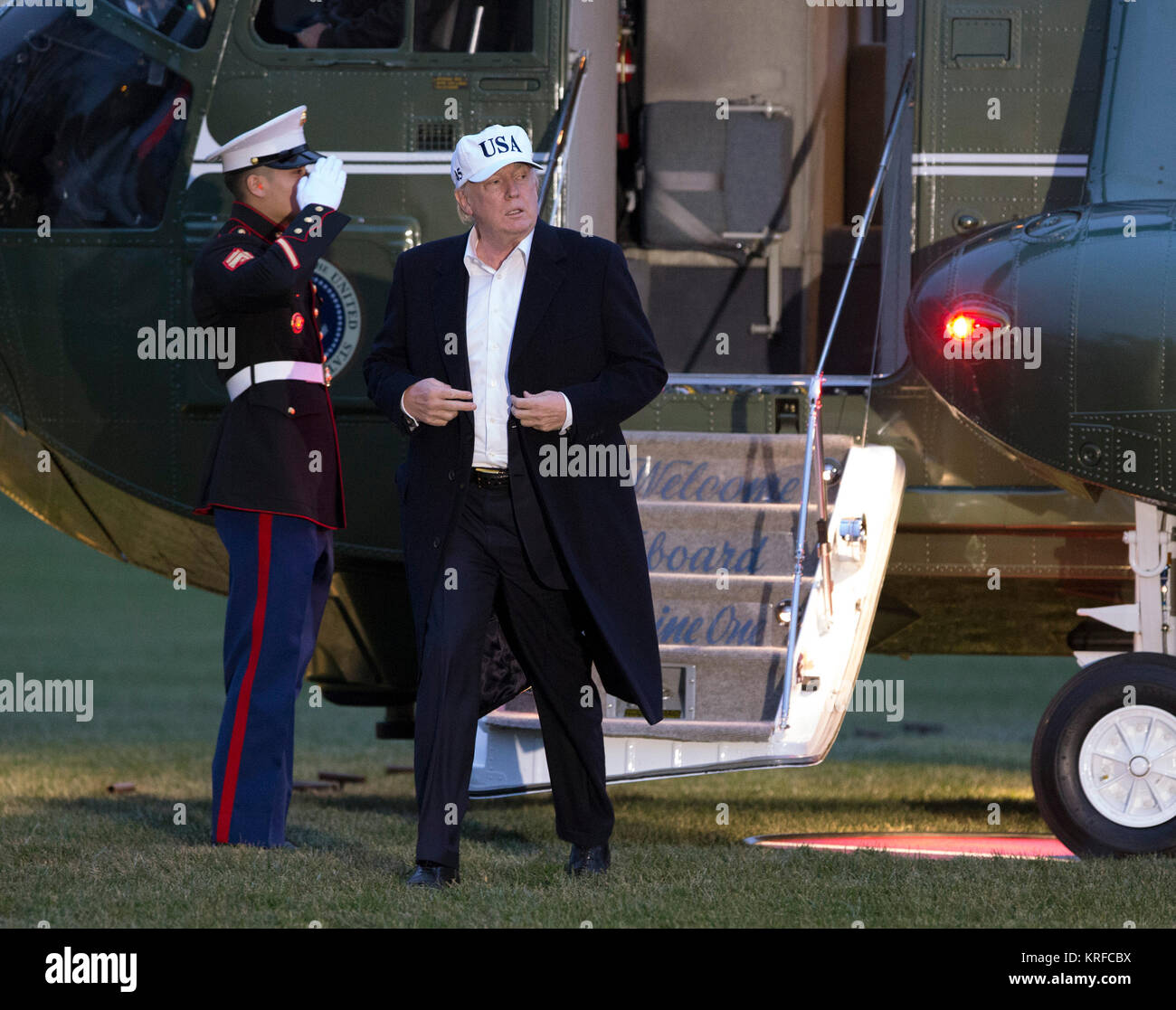 United States President Donald J. Trump arrives back at the White House ...