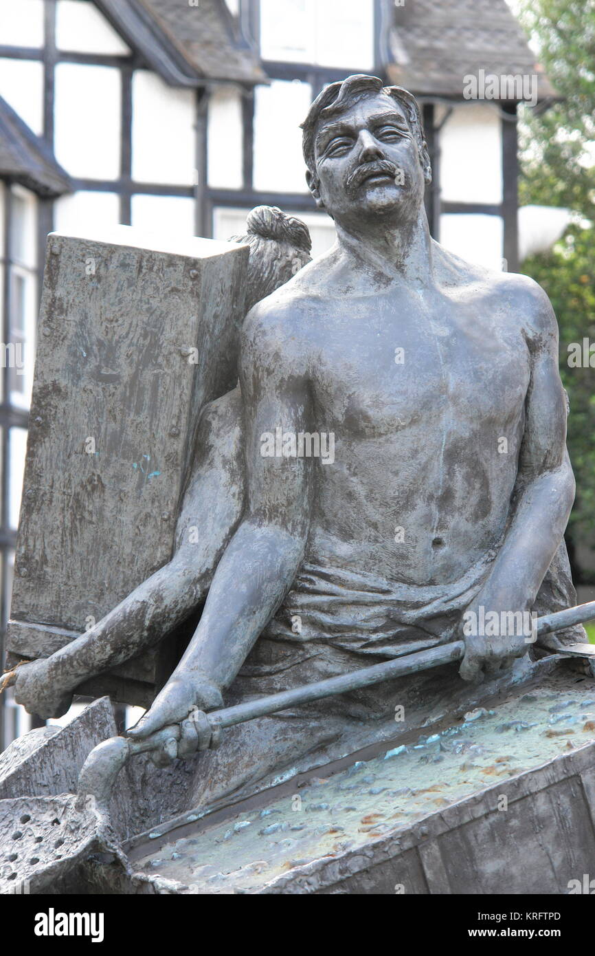 Detail of a statue entitled The Saltworkers by John McKenna in Droitwich, Worcestershire, a centre for the salt industry. Stock Photo