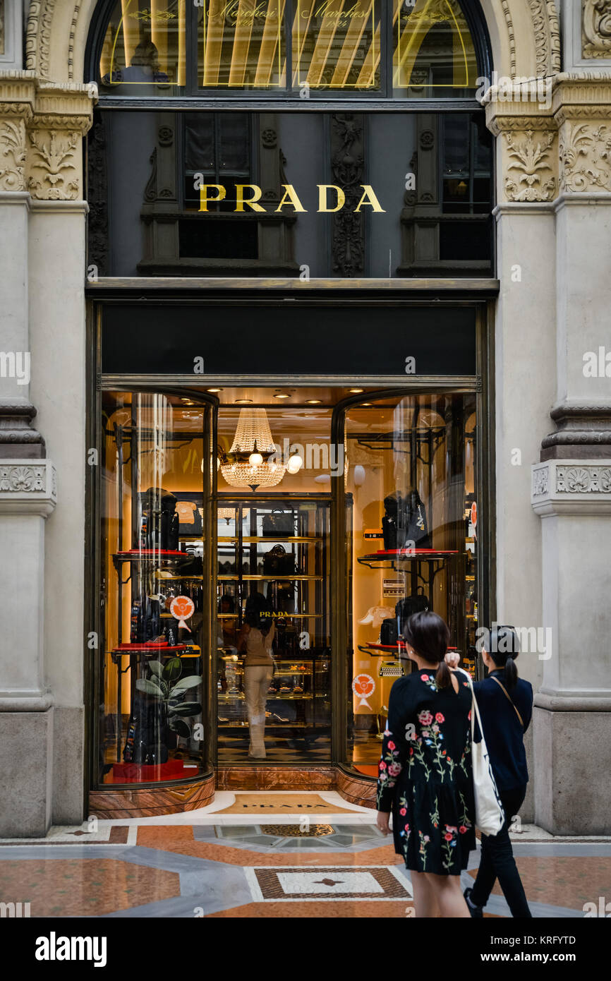 Milan, Italy - September 24, 2017: Prada store in Milan. Fashion week Prada  shopping Stock Photo - Alamy