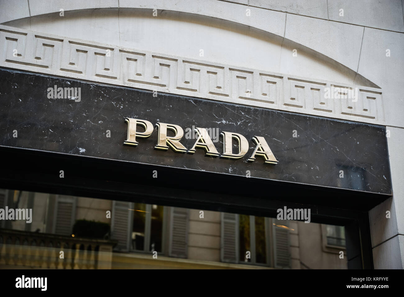 Prada store 2017 hi-res stock photography and images - Alamy