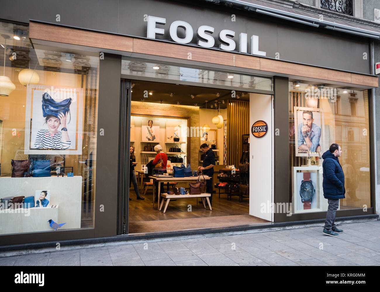 Fossil Outlet Store Sales Online, 52 