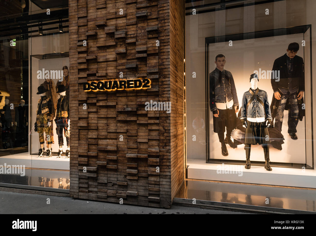 dsquared2 outlet store milano