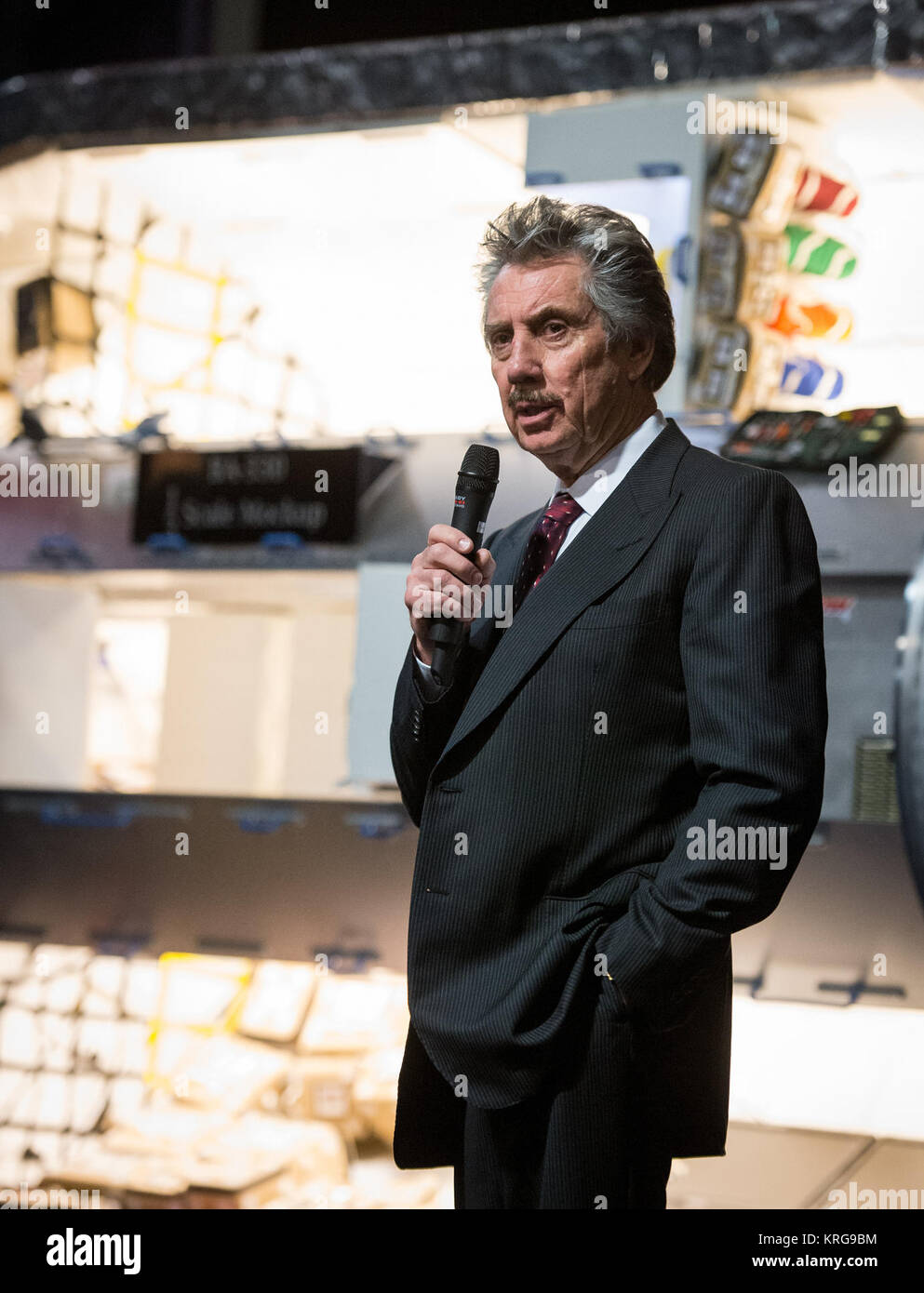 Robert bigelow hires stock photography and images Alamy