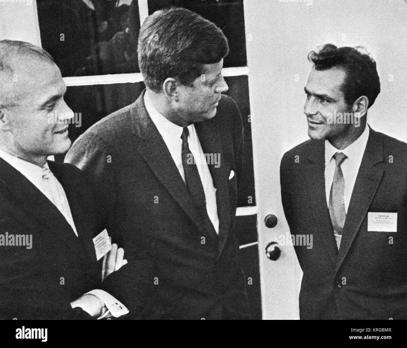 Titov Black and White Stock Photos & Images Alamy