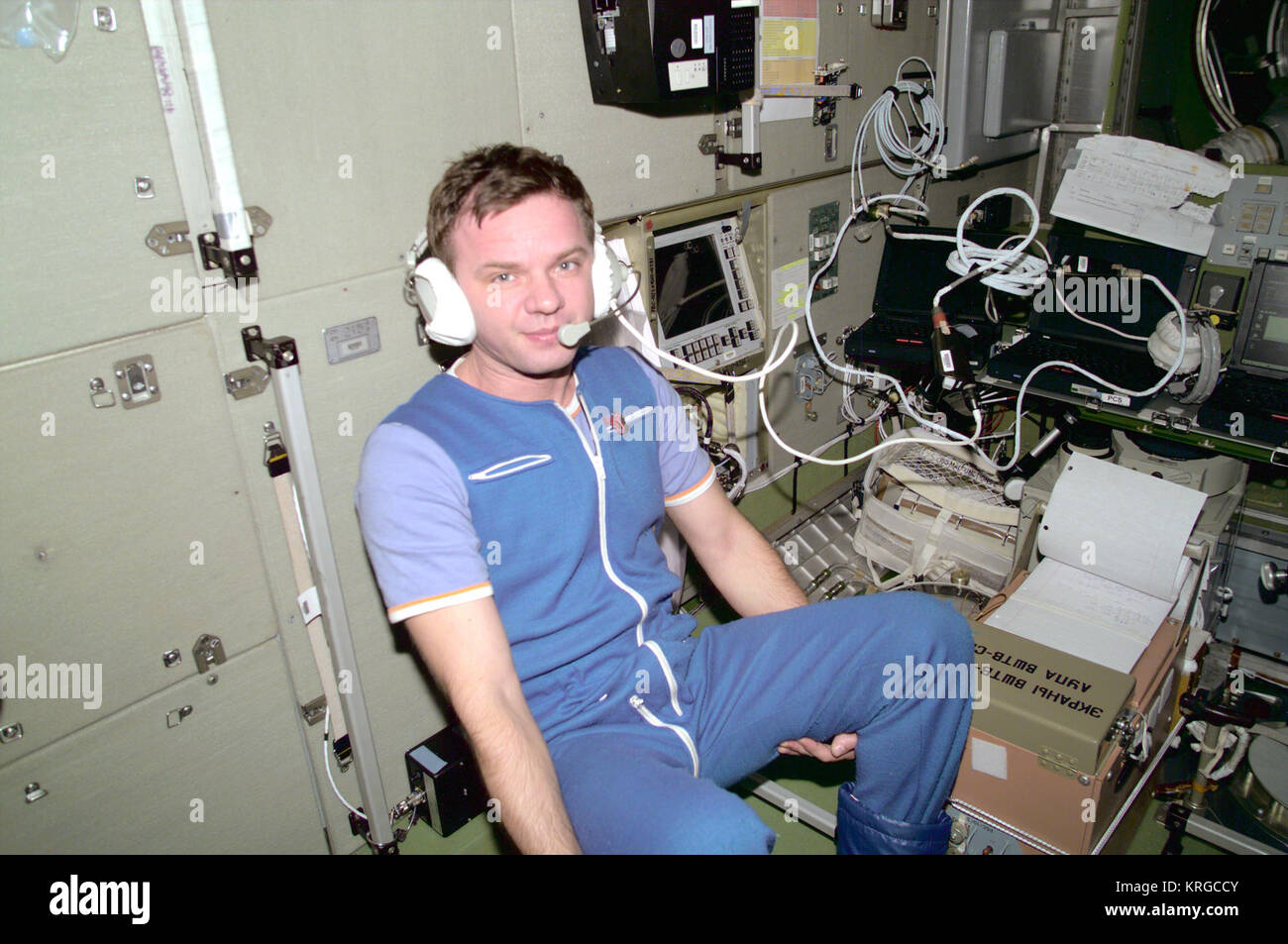 Yuri Gidzenko Exp1 Stock Photo Alamy