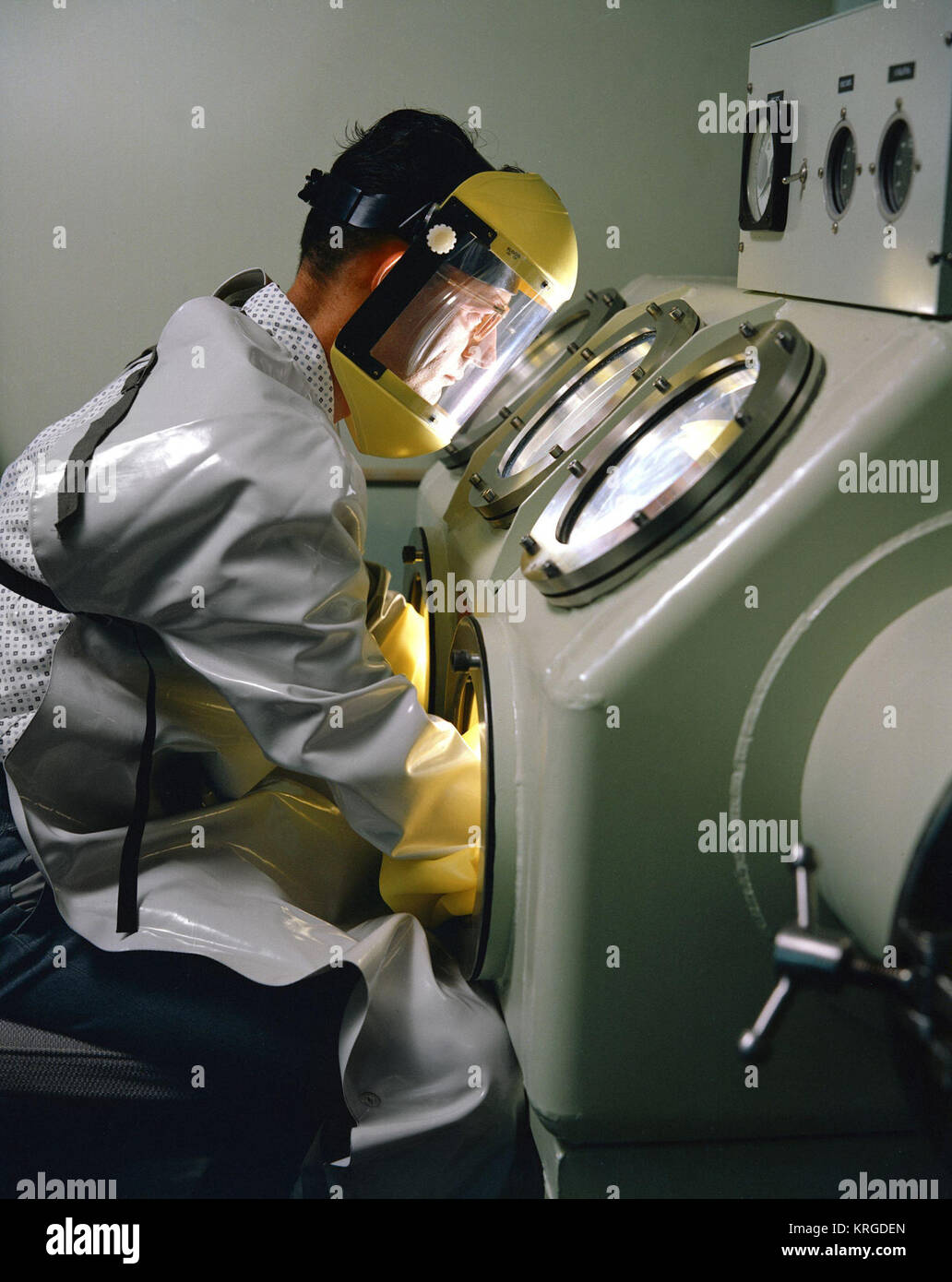 Vacuum Dry Box Stock Photo Alamy