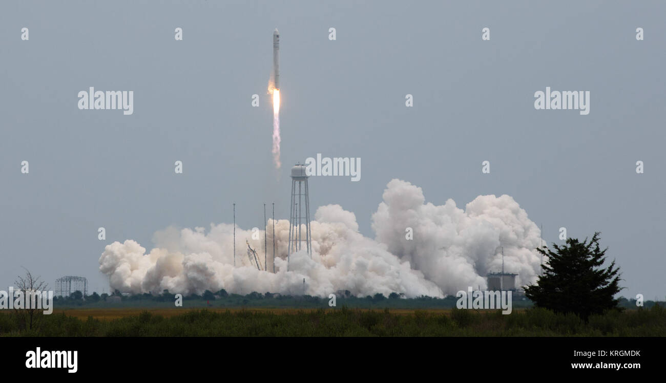 Antares Orbital-2 Mission Launch Antares Orb-2 launch from Wallops (201407130009HQ) Stock Photo