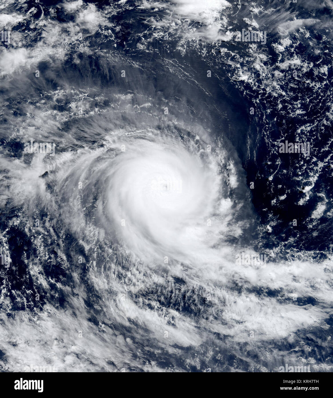 Apr 17 hires stock photography and images Alamy