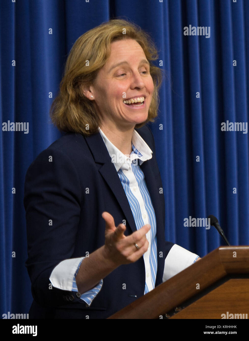 Megan Smith, Chief Technology Officer of the United States, speaks at the Young Women Empowering Communities: Champions of Change event on Tuesday, September 15, 2015 at the Eisenhower Executive Office Building in Washington, DC. The Champions of Change program was created by the White House to recognize 'individuals doing extraordinary things to empower and inspire members of their communities.' Photo Credit: (NASA/Aubrey Gemignani). Megan Smith in 2015 Stock Photo