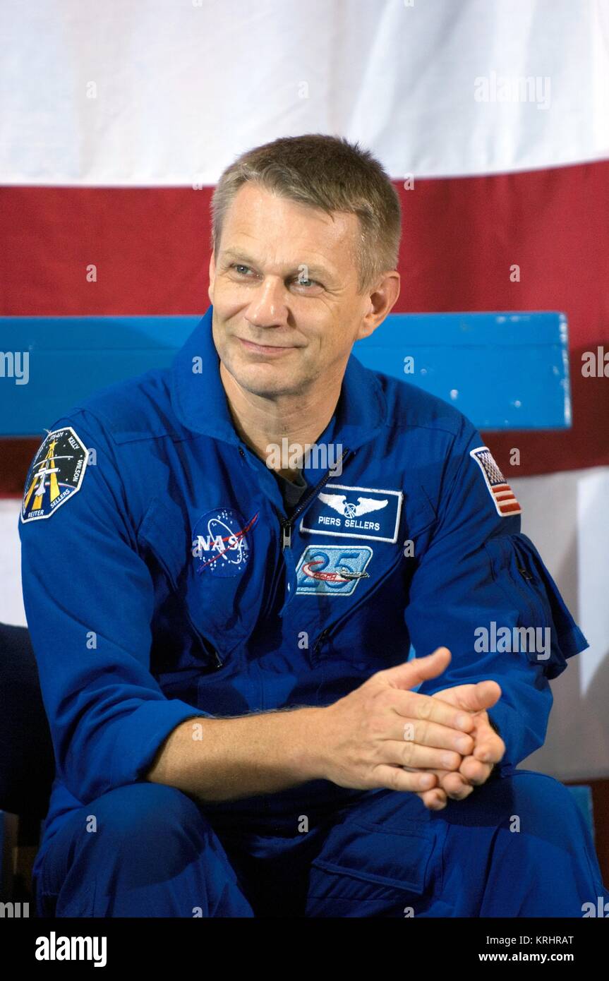 NASA International Space Station Space Shuttle Discovery STS-121 mission prime crew member American astronaut Piers Sellers during the crew return ceremony at the Johnson Space Center Ellington Field Hangar 276 June 18, 2006 in Houston, Texas. Stock Photo