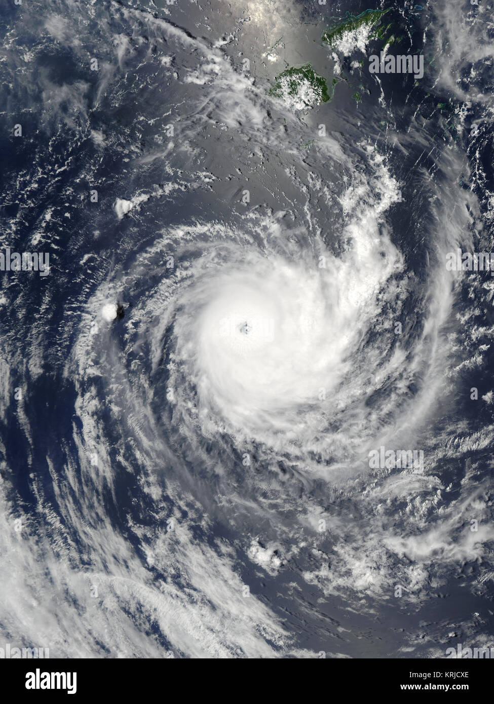 Hurricane wilma satellite image hi-res stock photography and images - Alamy
