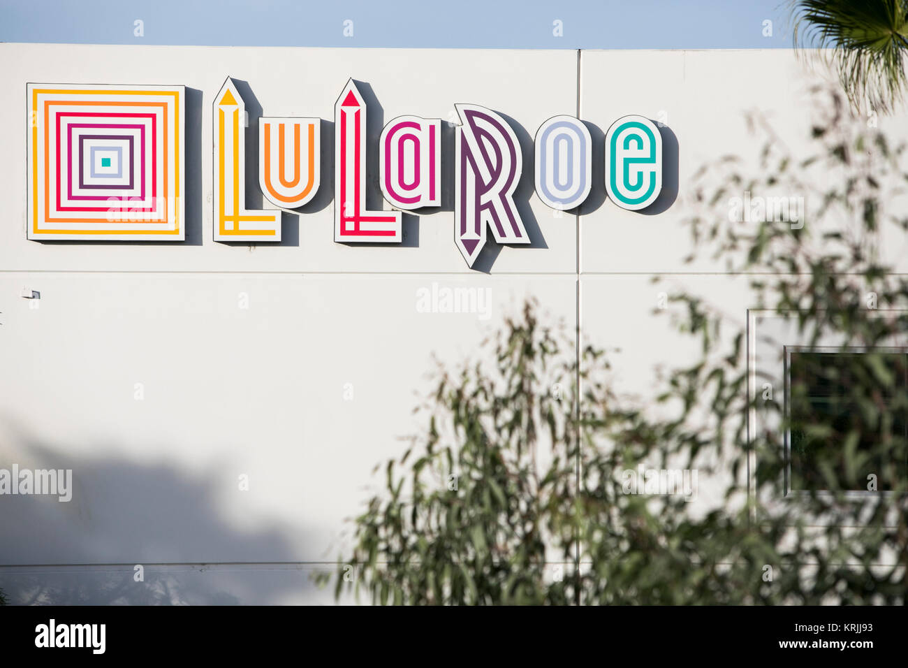 A logo sign outside of the headquarters of LuLaRoe in Corona
