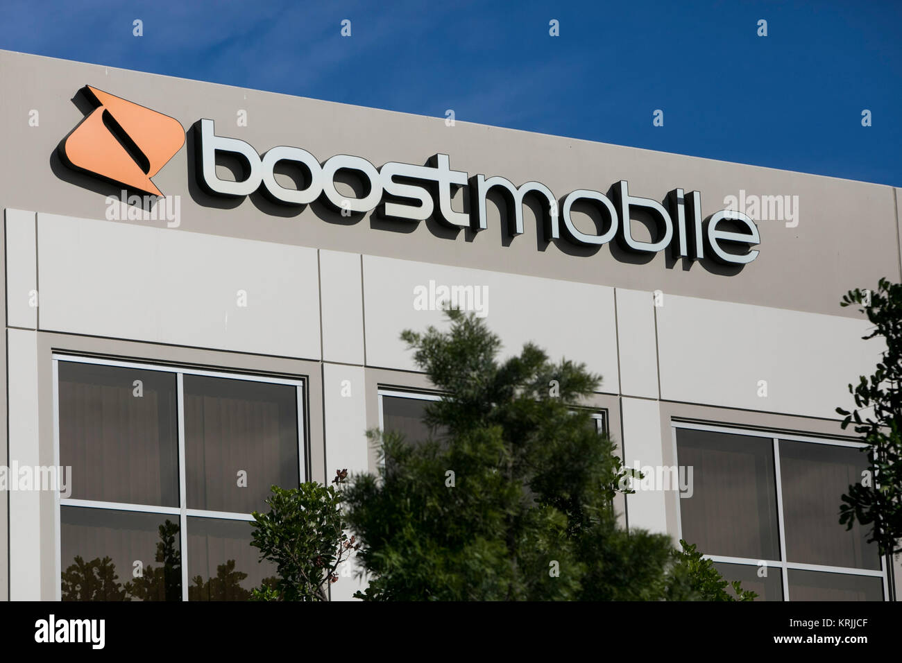 Boostmobile Hi-Res Stock Photography And Images - Alamy