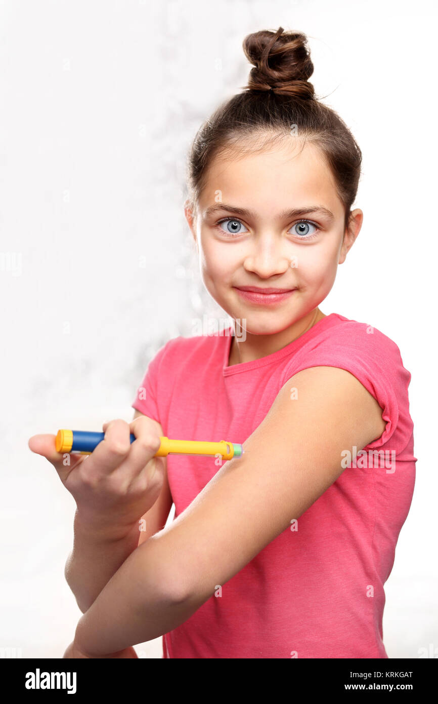 diabetes in children,the child takes insulin injection with insulin,a