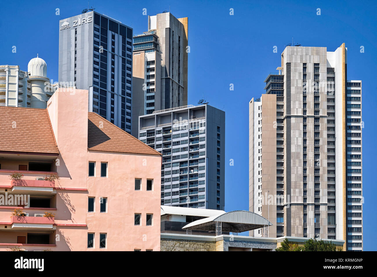 Apartment: Luxury Living | Clean Layout | Modern Finish | dubizzle Dubai - High-Rise Luxury Apartment Building Design