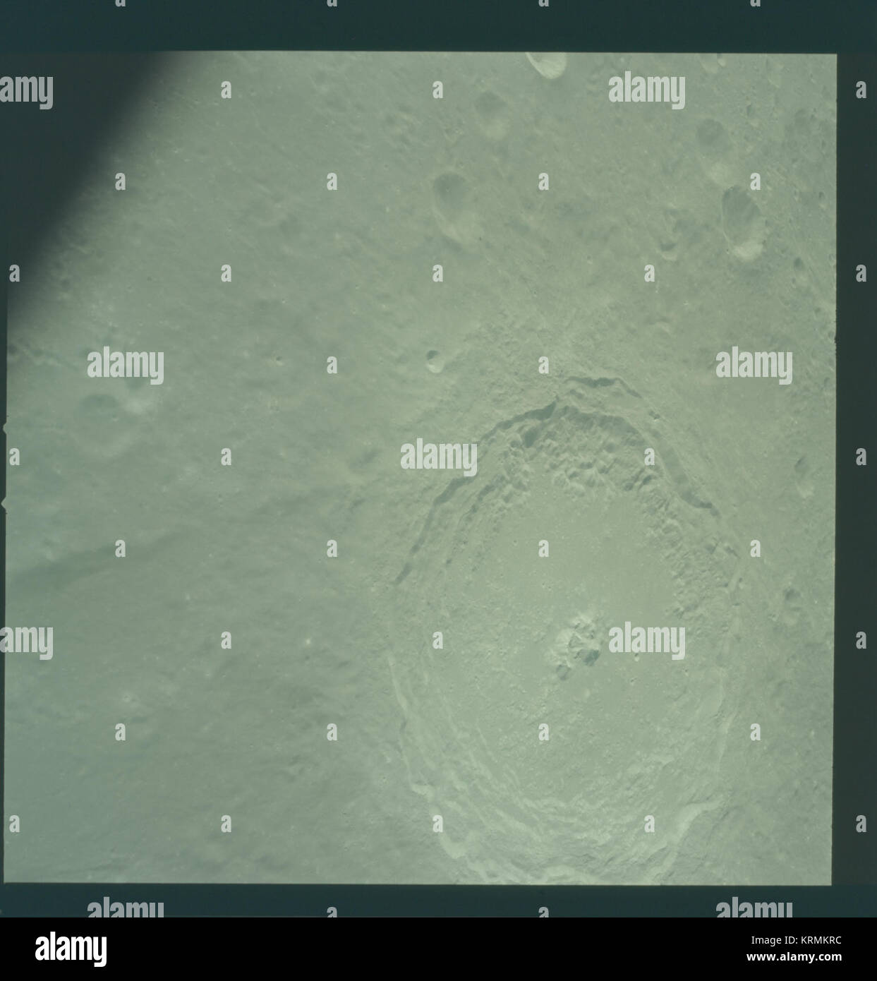 Frank borman earthrise hi-res stock photography and images - Alamy