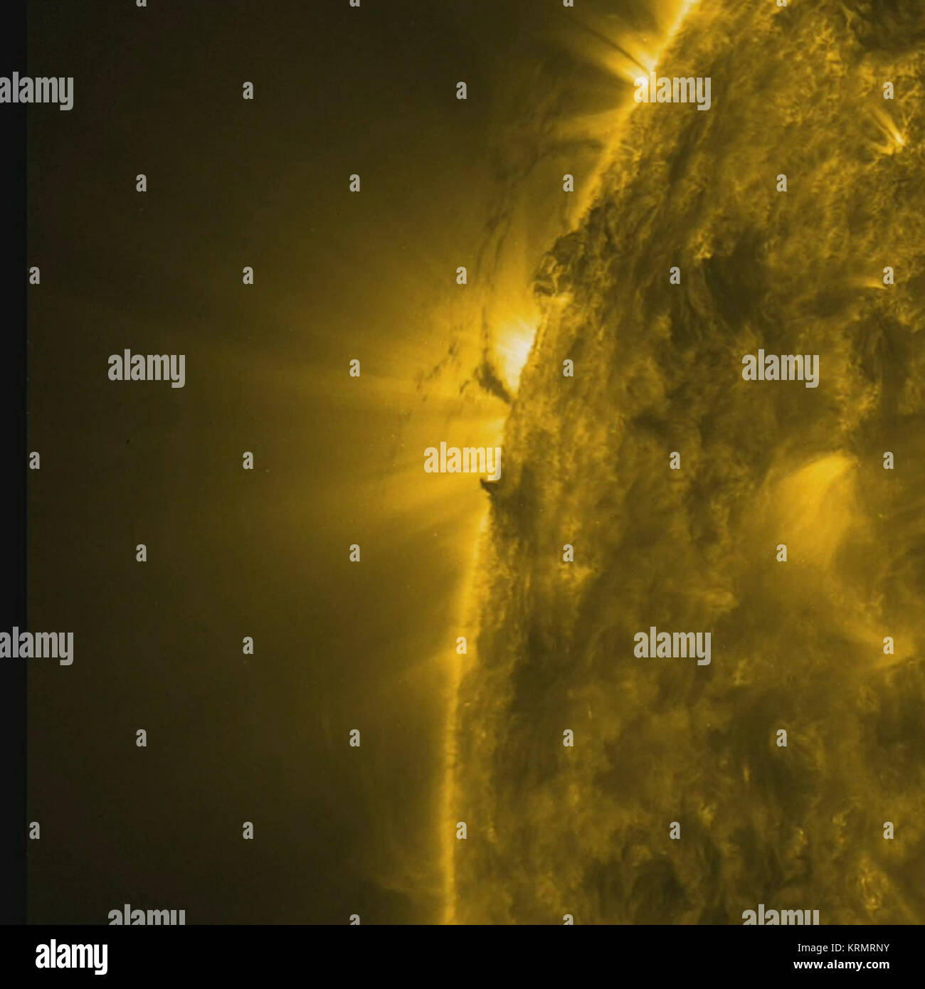 Plasma Indirection (hd video) (6892544229 Stock Photo - Alamy