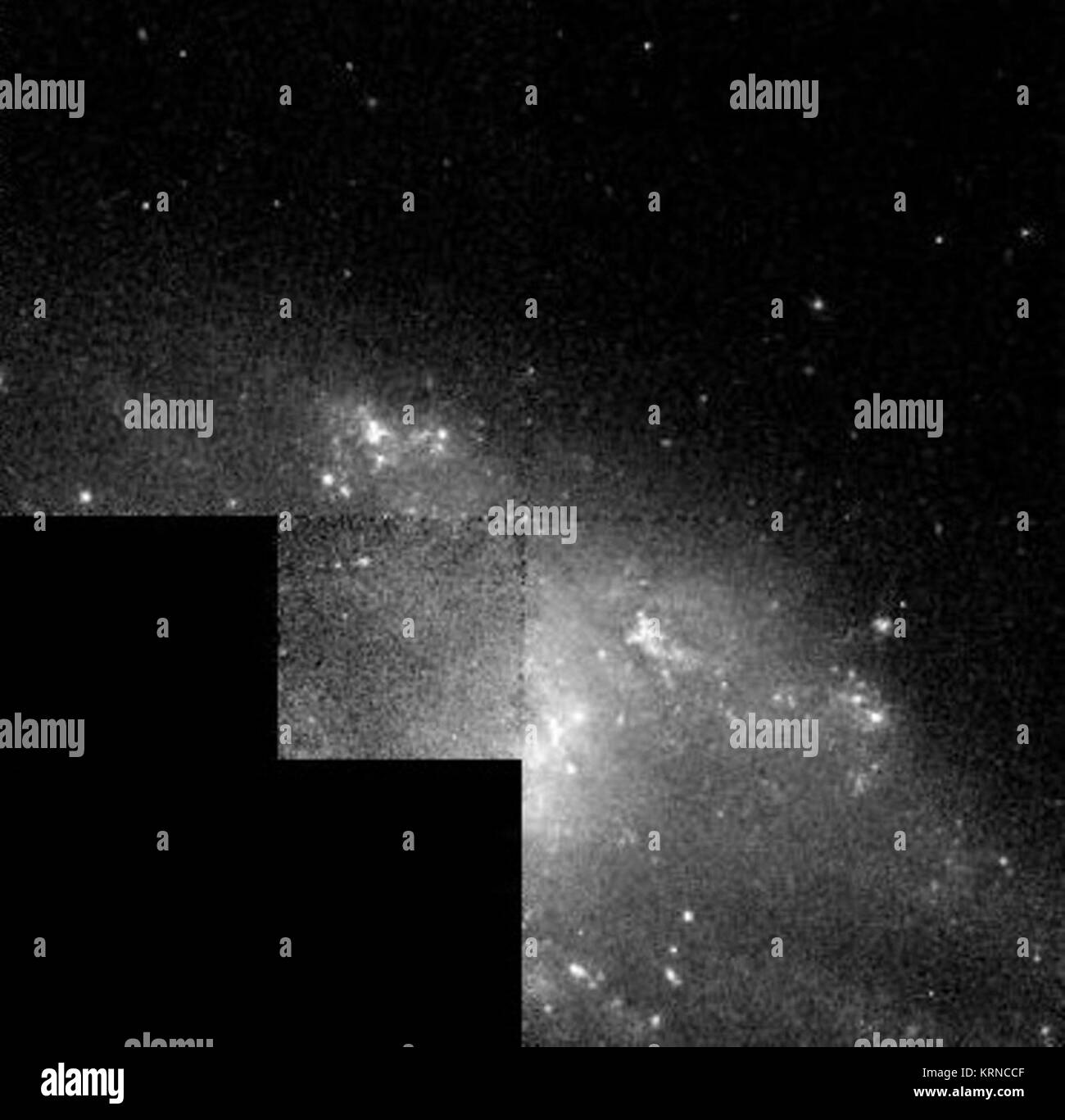 NGC 4597 cutout hst 05446 2d wfpc2 total wf sci Stock Photo Alamy