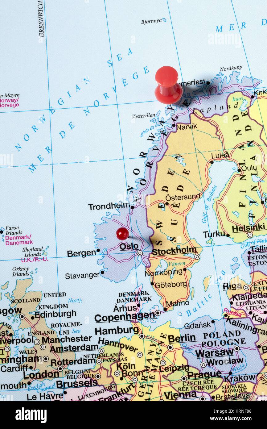 Simple nation outline hi-res stock photography and images - Alamy