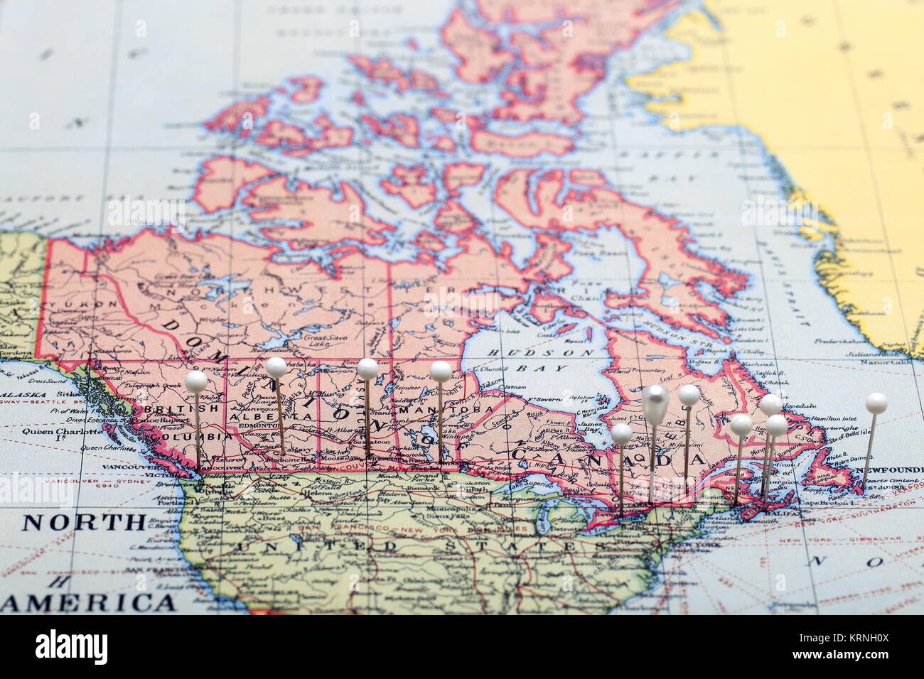 Border pin hi-res stock photography and images - Alamy