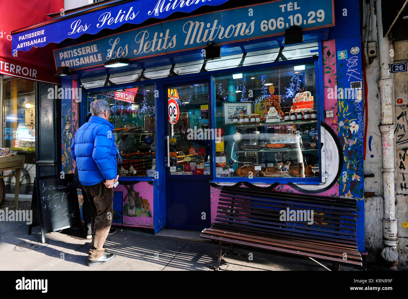 Les Petits Mitrons, Montmartre, rue Lepic, Paris - France Stock Photo