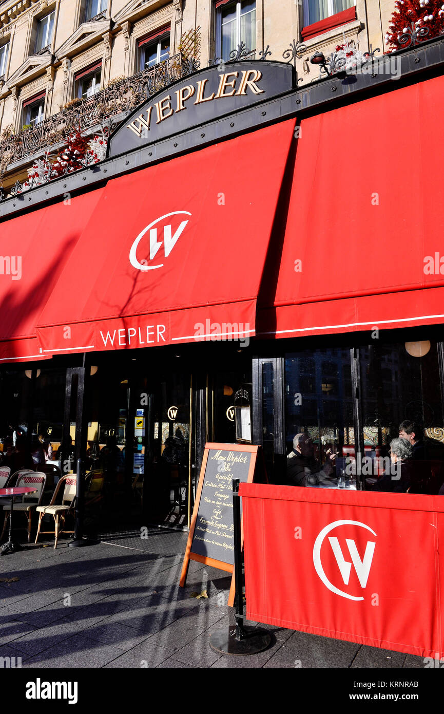 Brasserie Wepler, Place de Clichy, Paris France Stock Photo Alamy