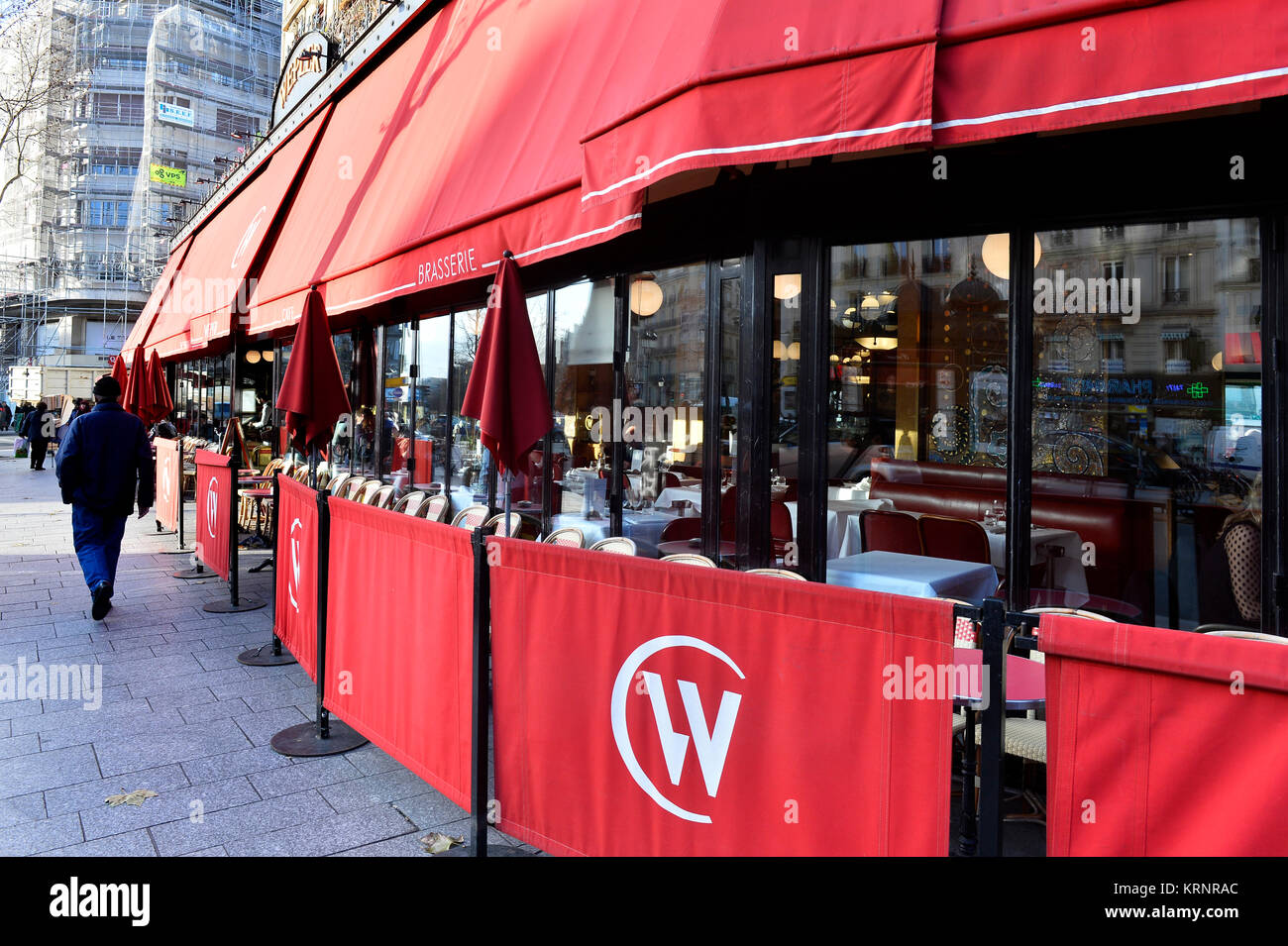 Brasserie Wepler, Place de Clichy, Paris - France Stock Photo - Alamy