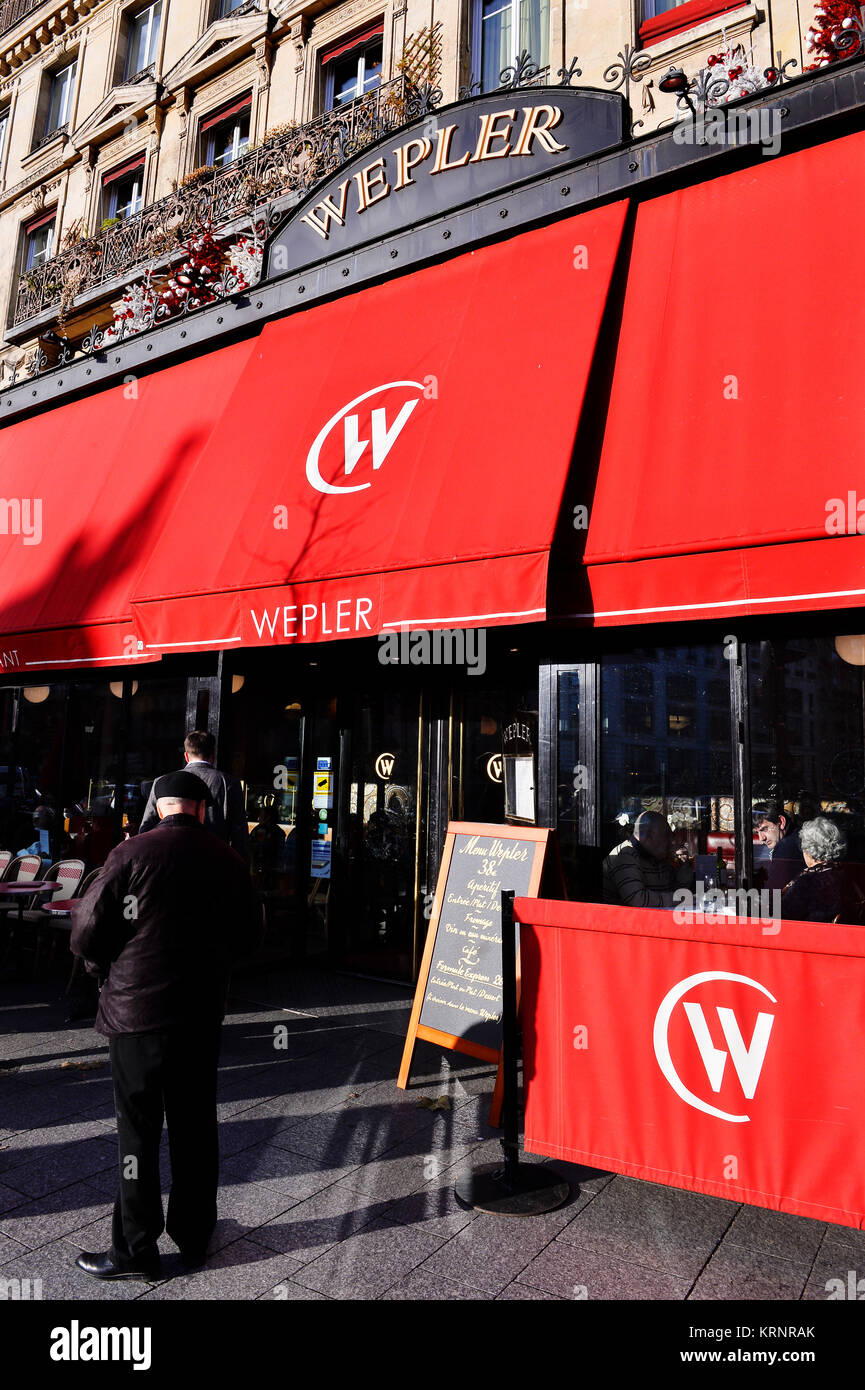 Brasserie wepler hires stock photography and images Alamy